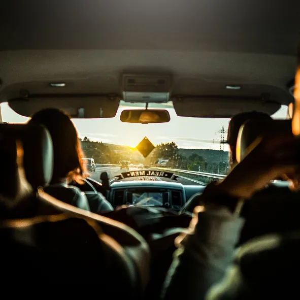 Transport : véhicule, transferts ou minibus