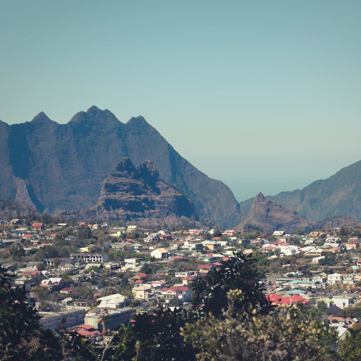 Équipe soudée en séminaire avec Immersion Australe, La Réunion